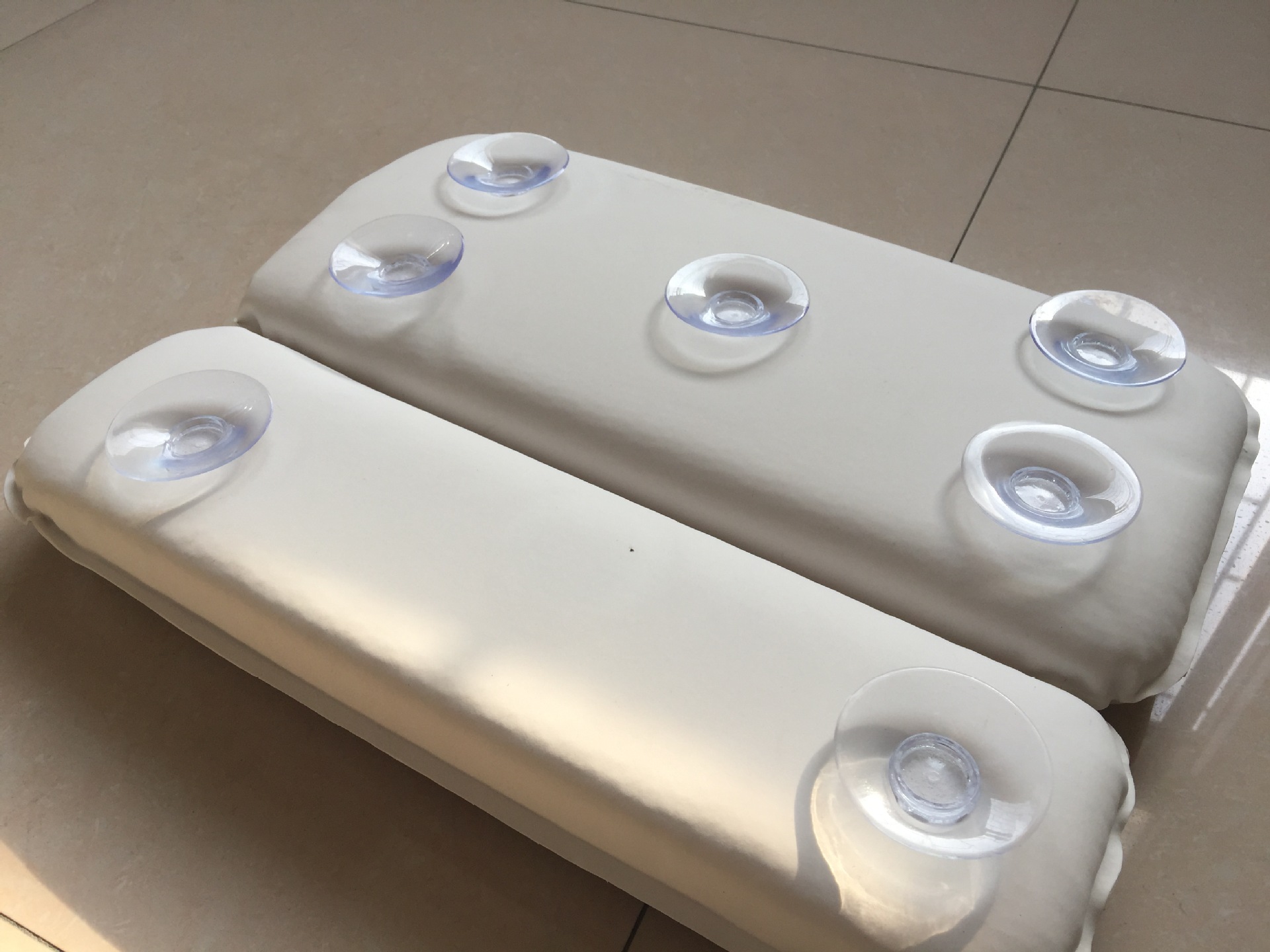 浴缸枕頭知名品牌廣海大PU浴枕